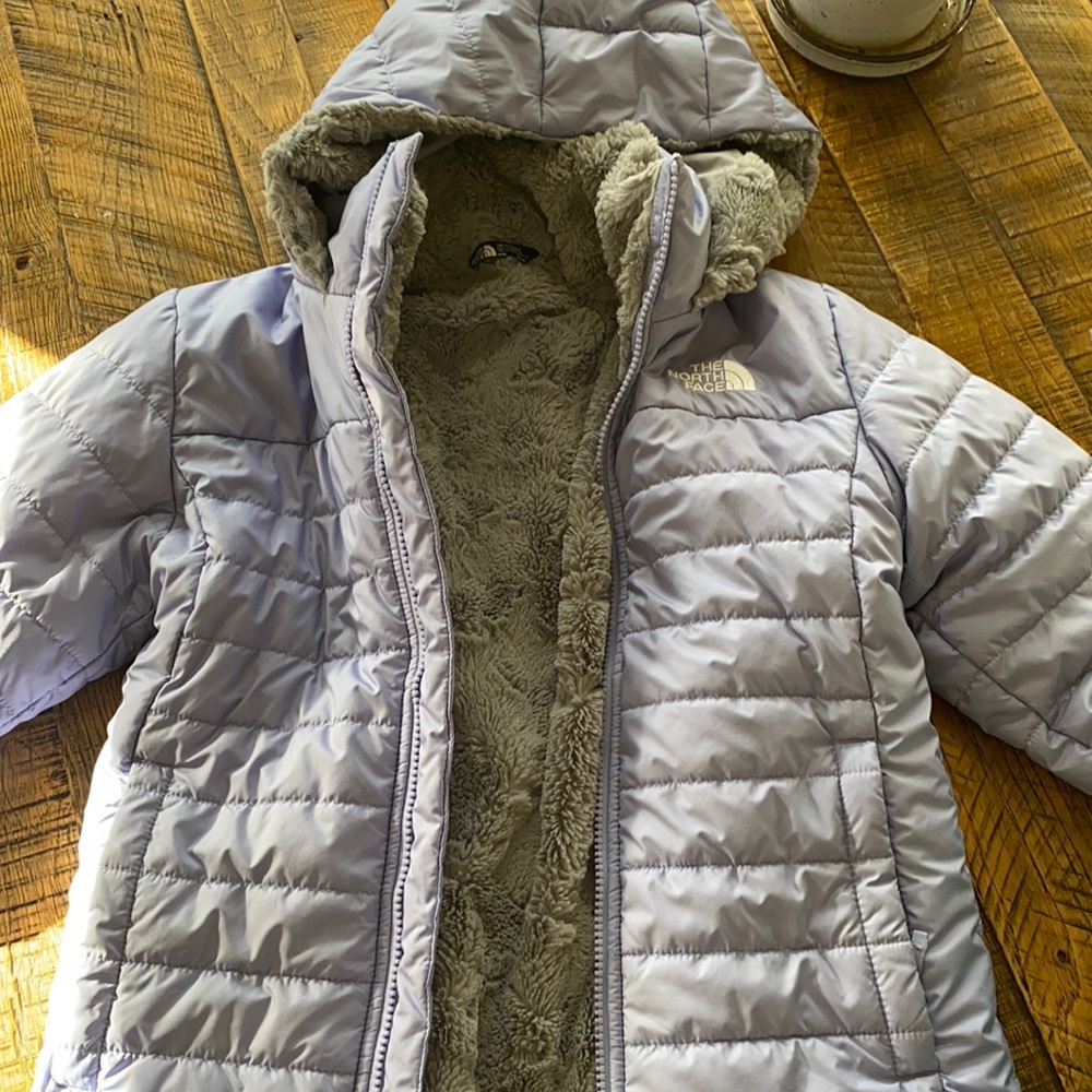 Worn once kids fur lined North Face hooded Jacket age 10-12